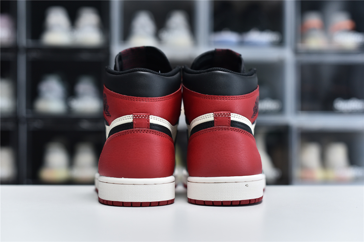 Nike Air Jordan 1 Retro High Og Red Black White Men Sneakers 555088 610 Kickbulk 4 - www.kickbulk.co