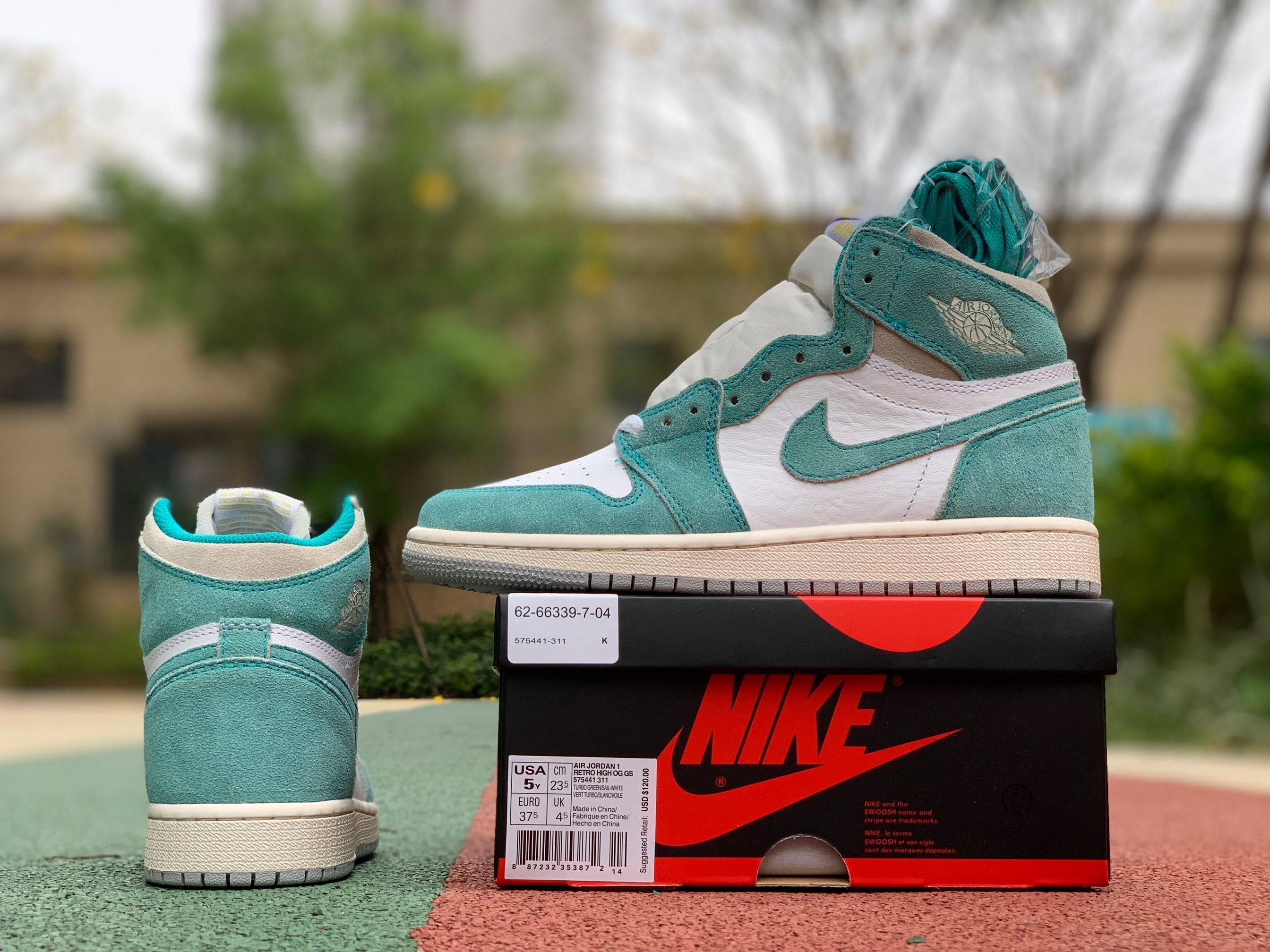 Nike Air Jordan 1 Retro High Og Gs Turbo Green 575441 311 11 - www.kickbulk.co