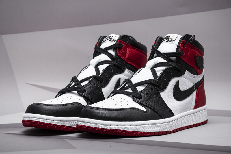 Nike Air Jordan 1 Wmns Retro High Satin Black Toe Cd0461 016 12 - www.kickbulk.co