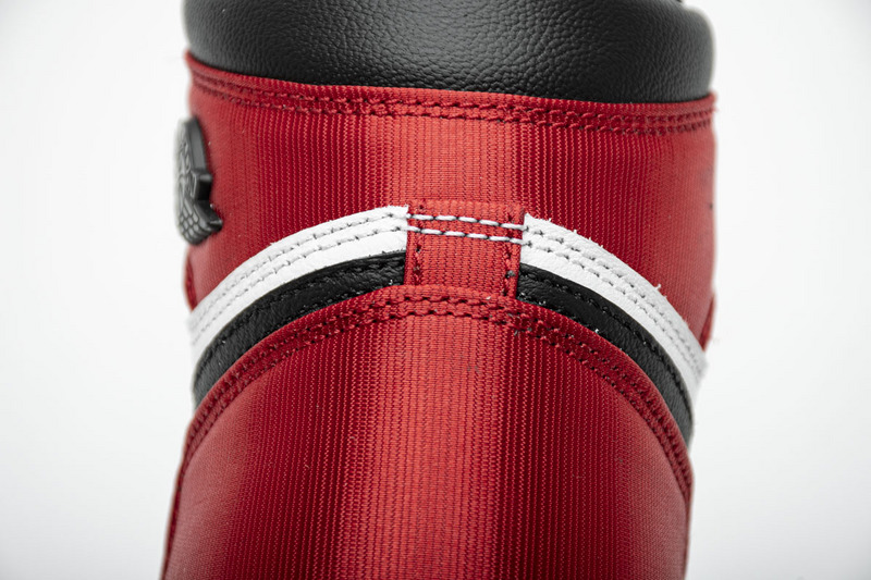 Nike Air Jordan 1 Wmns Retro High Satin Black Toe Cd0461 016 24 - www.kickbulk.co