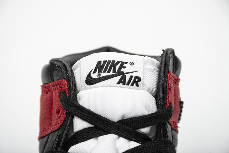 Nike Air Jordan 1 Wmns Retro High Satin Black Toe Cd0461 016 28 - www.kickbulk.co