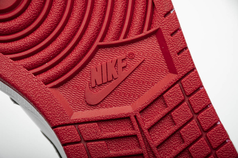 Nike Air Jordan 1 Wmns Retro High Satin Black Toe Cd0461 016 32 - www.kickbulk.co