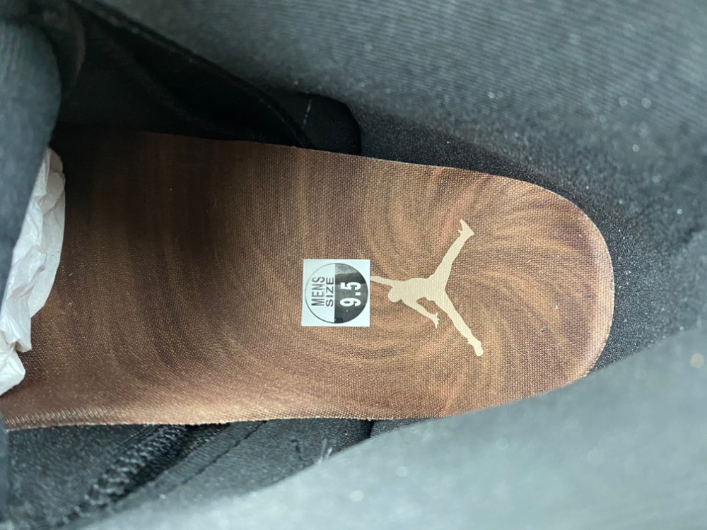 Air Jordan 12 Retro Sumo Iw1218 098 23 - www.kickbulk.co Air Jordan 12 Retro Sumo Iw1218 098 23 - www.kickbulk.co
