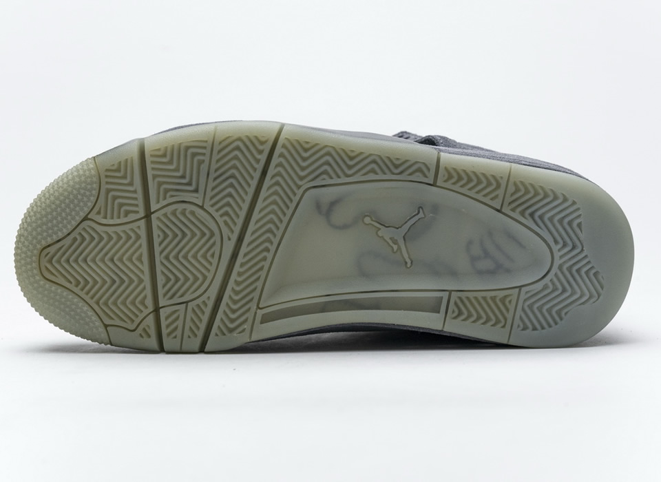 Kaws Nike Air Jordan 4 Retro 930155 003 9 - www.kickbulk.co