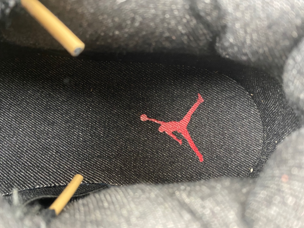 Air Jordan 4 Retro Levis Black Jeans A02571 001 21 - www.kickbulk.co