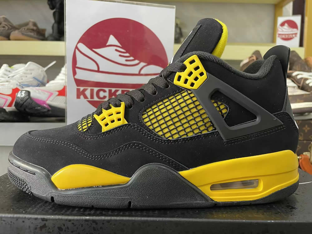 Air Jordan 4 Retro Thunder 2023 Dh6927 017 13 - www.kickbulk.co