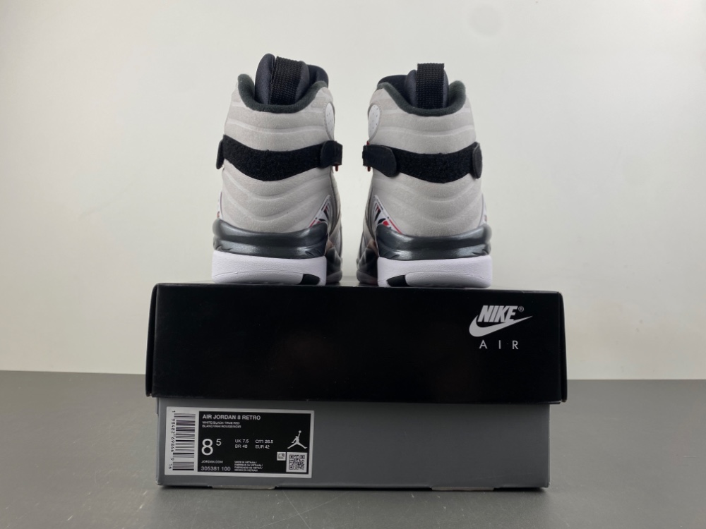 Air Jordan 8 Retro Bugs Bunny 2025 305381 100 15 - www.kickbulk.co