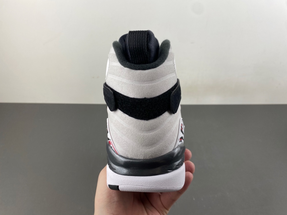Air Jordan 8 Retro Bugs Bunny 2025 305381 100 20 - www.kickbulk.co