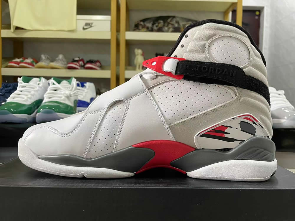 Air Jordan 8 Retro Bugs Bunny 2013 305381 103 6 - www.kickbulk.co