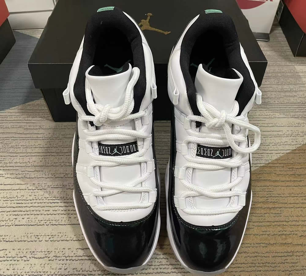 Air Jordan 11 Retro Low Emerald 528895 145 10 - www.kickbulk.co