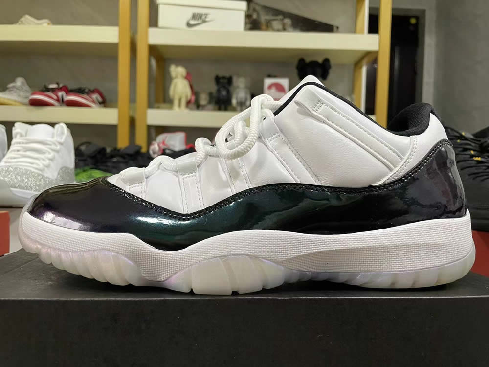 Air Jordan 11 Retro Low Emerald 528895 145 8 - www.kickbulk.co