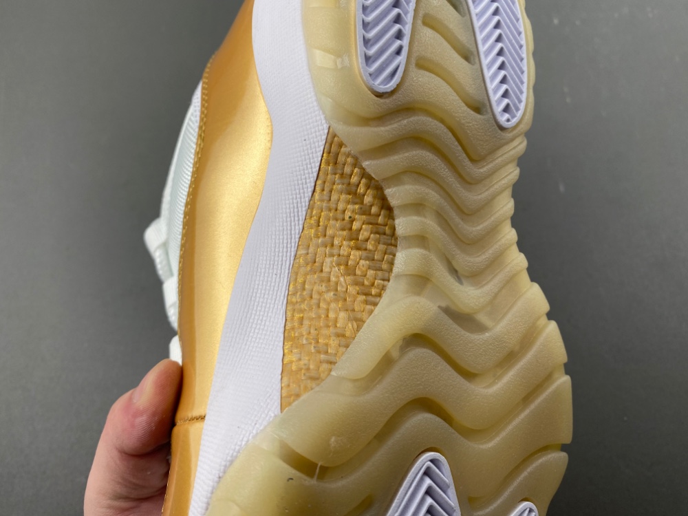Air Jordan 11 Low Mothers Day Wmns Ah7860 102 18 - www.kickbulk.co