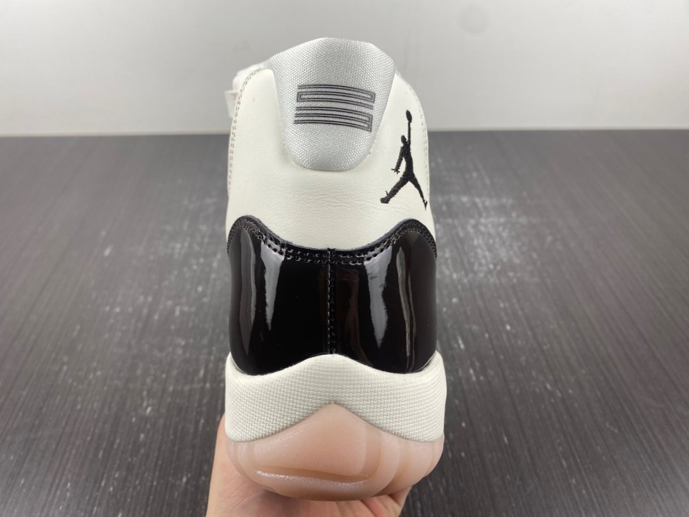 Air Jordan 11 Retro Neapolitan Wmns Ar0715 101 15 - www.kickbulk.co