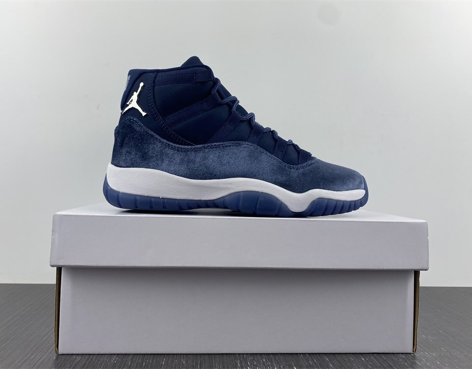 Air Jordan 11 Retro Navy Velvet Wmns Ar0715 441 11 - www.kickbulk.co