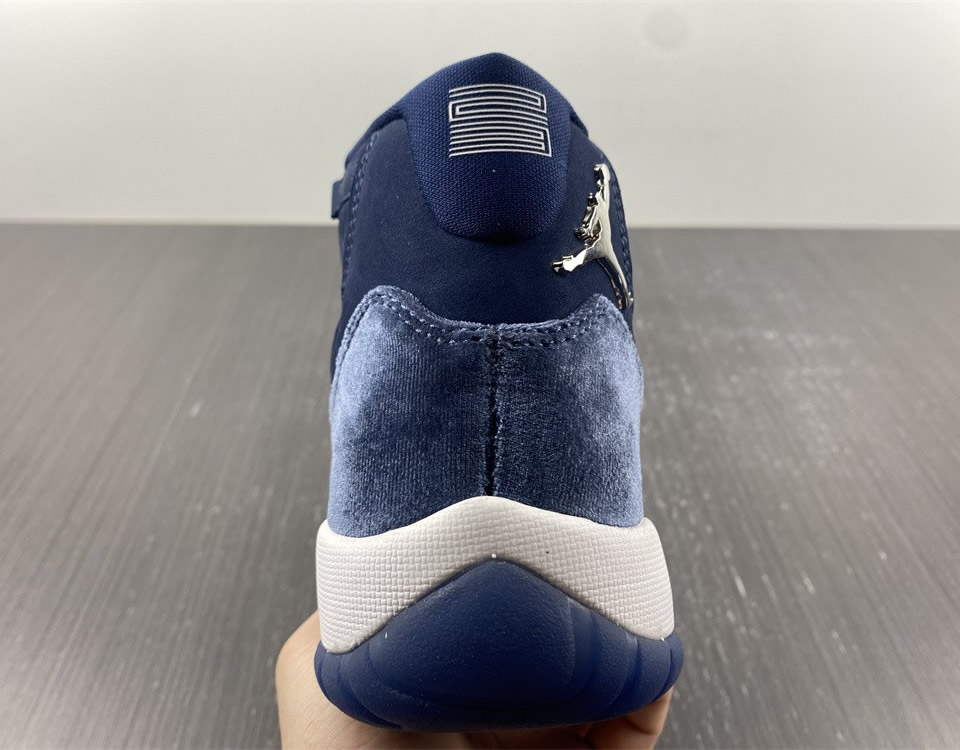 Air Jordan 11 Retro Navy Velvet Wmns Ar0715 441 16 - www.kickbulk.co