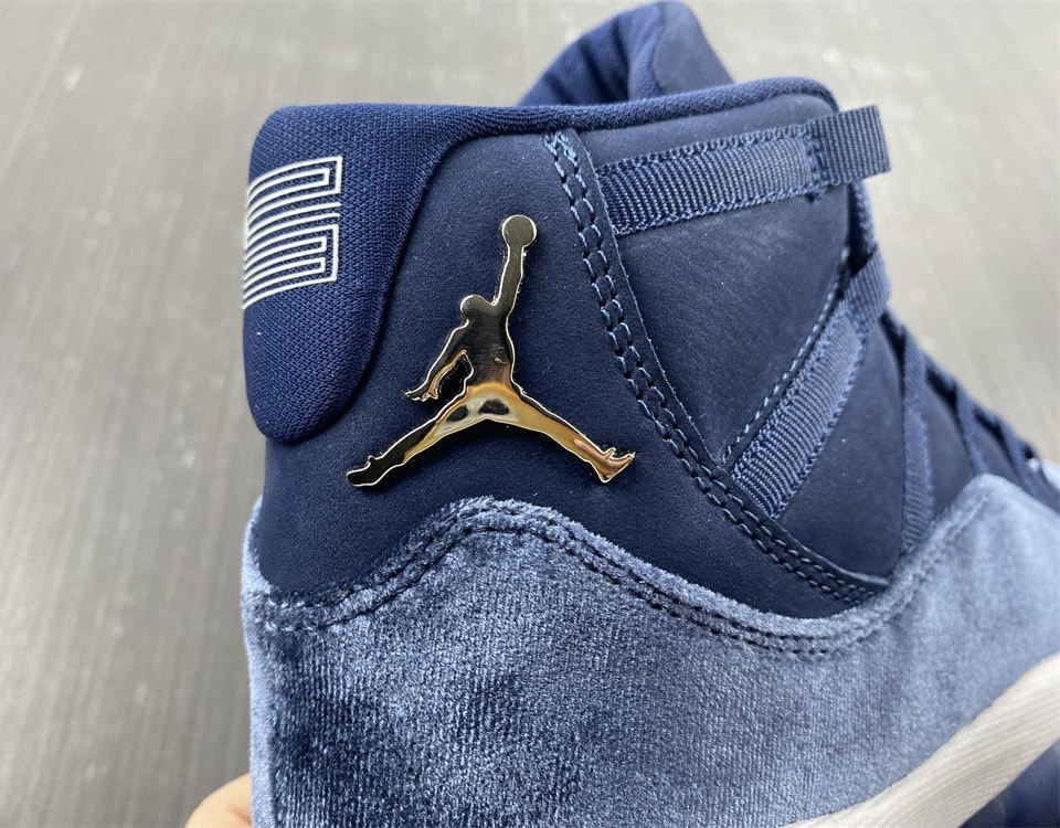 Air Jordan 11 Retro Navy Velvet Wmns Ar0715 441 17 - www.kickbulk.co