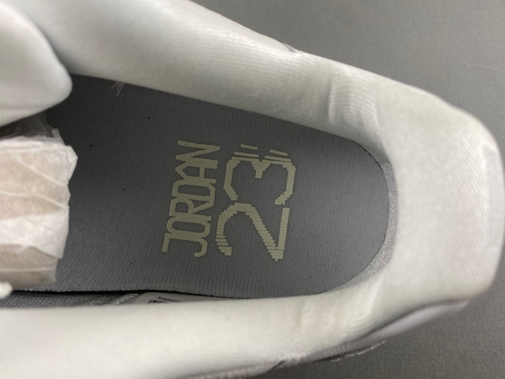 Air Jordan 11 Low Year Of The Snake Hq7000 001 17 - www.kickbulk.co