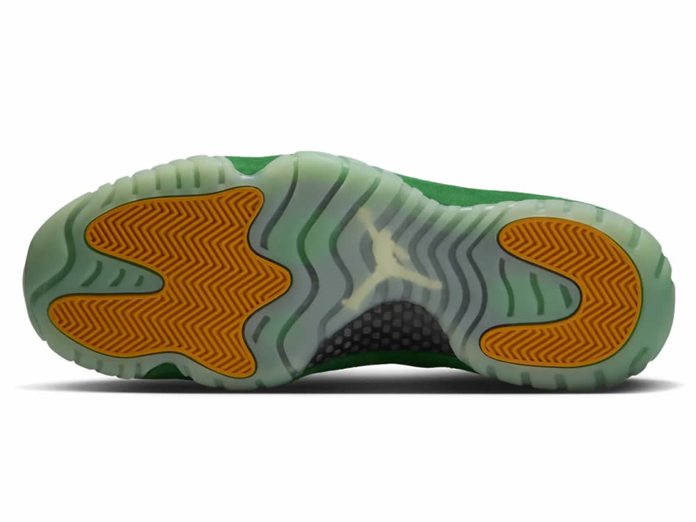 Air Jordan 11 Retro Green Screen Iq5700 900 5 - www.kickbulk.co Air Jordan 11 Retro Green Screen Iq5700 900 5 - www.kickbulk.co