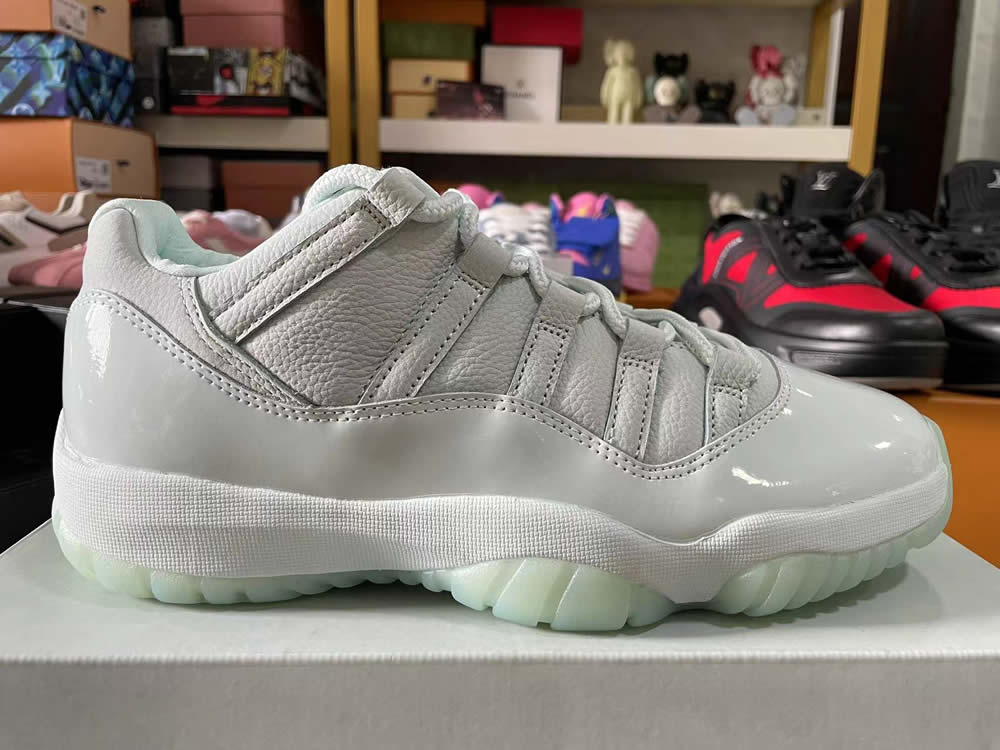 Jaide Air Jordan 11 Low Fiberglass Wmns Iw1882 300 6 - www.kickbulk.co
