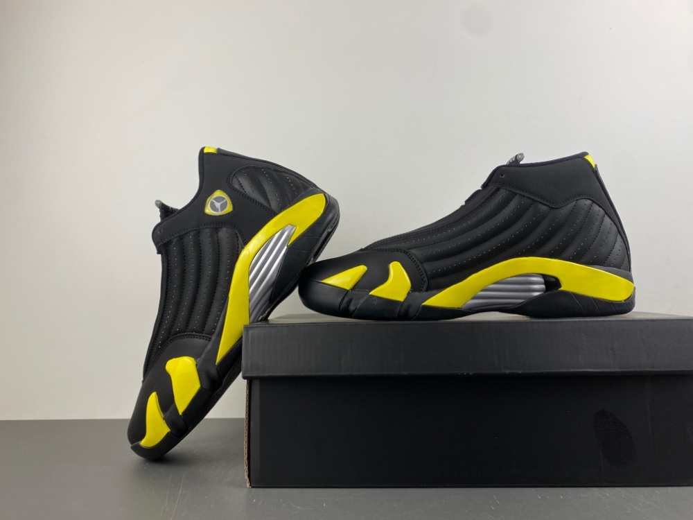 Air Jordan 14 Retro Thunder 487471 070 10 - www.kickbulk.co Air Jordan 14 Retro Thunder 487471 070 10 - www.kickbulk.co