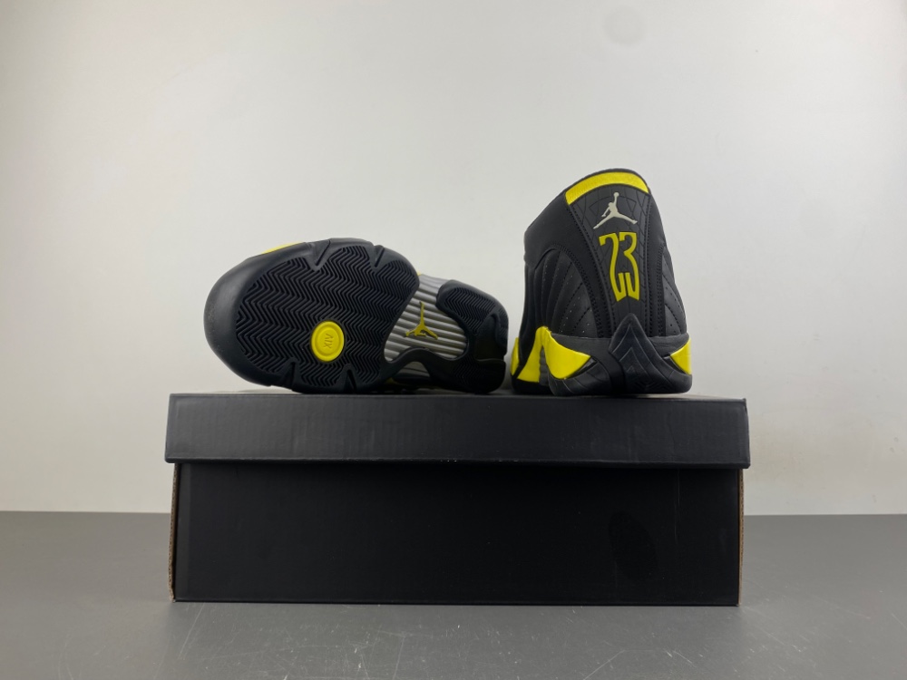 Air Jordan 14 Retro Thunder 487471 070 11 - www.kickbulk.co Air Jordan 14 Retro Thunder 487471 070 11 - www.kickbulk.co