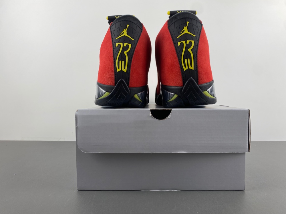 Air Jordan 14 Retro Ferrari 2025 If5015 600 13 - www.kickbulk.co