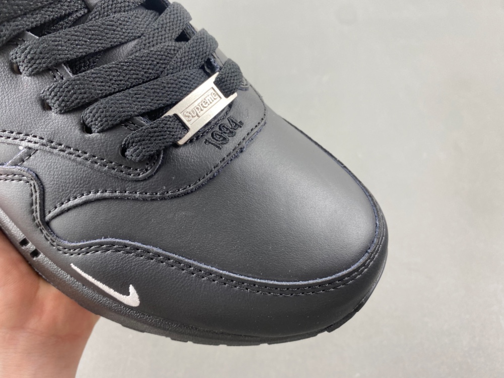 Supreme Air Max 1 87 Sp Black White Hf8813 001 12 - www.kickbulk.co