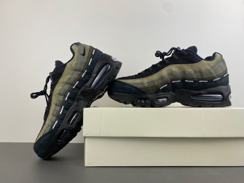 Undefeated Air Max 95 Medium Olive Ib4523 200 12 - www.kickbulk.co Undefeated Air Max 95 Medium Olive Ib4523 200 12 - www.kickbulk.co