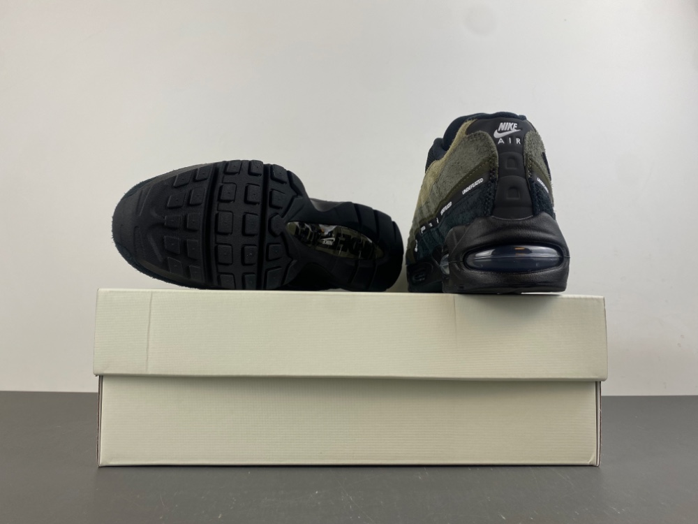 Undefeated Air Max 95 Medium Olive Ib4523 200 13 - www.kickbulk.co Undefeated Air Max 95 Medium Olive Ib4523 200 13 - www.kickbulk.co