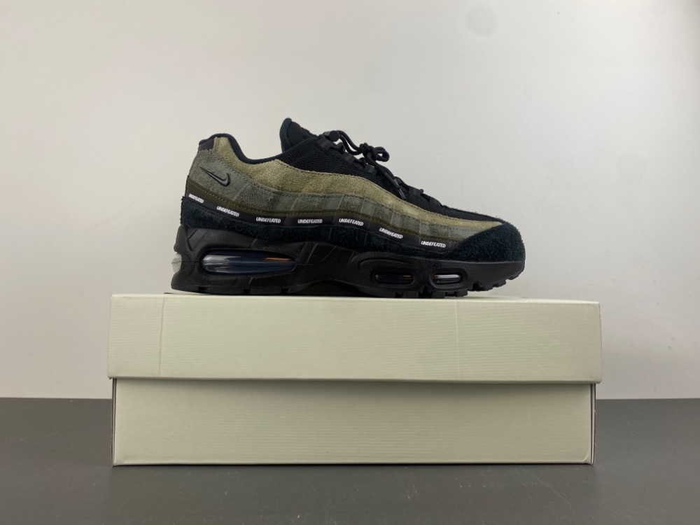 Undefeated Air Max 95 Medium Olive Ib4523 200 14 - www.kickbulk.co Undefeated Air Max 95 Medium Olive Ib4523 200 14 - www.kickbulk.co