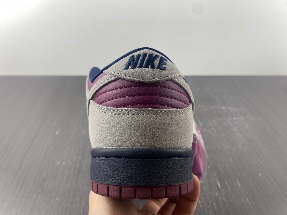 Nike Dunk Low Sb True Berry Bq6817 001 21 - www.kickbulk.co