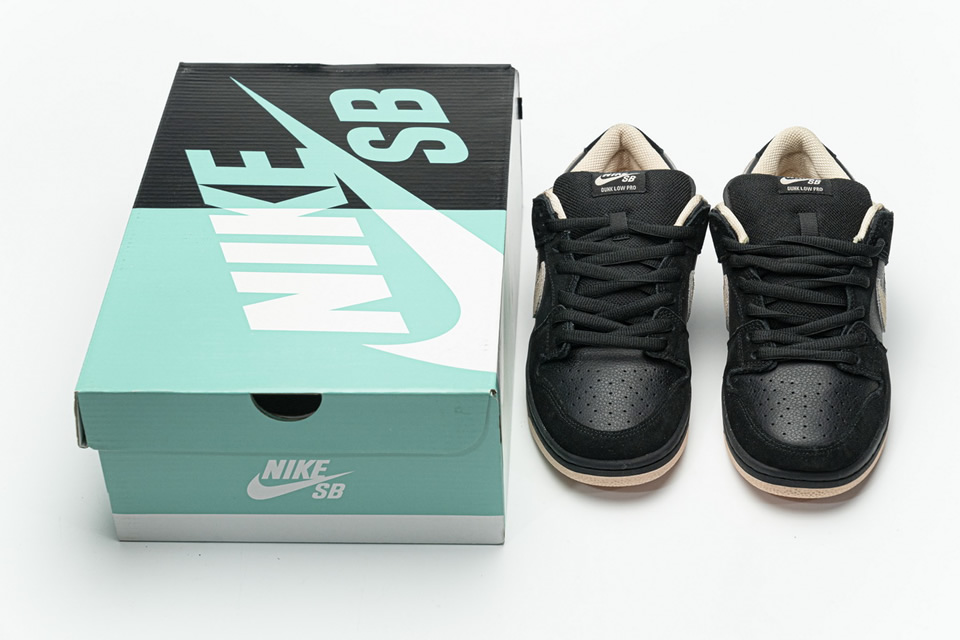 Nike Sb Dunk Low Pro Black Coral Bq6817 003 4 - www.kickbulk.co