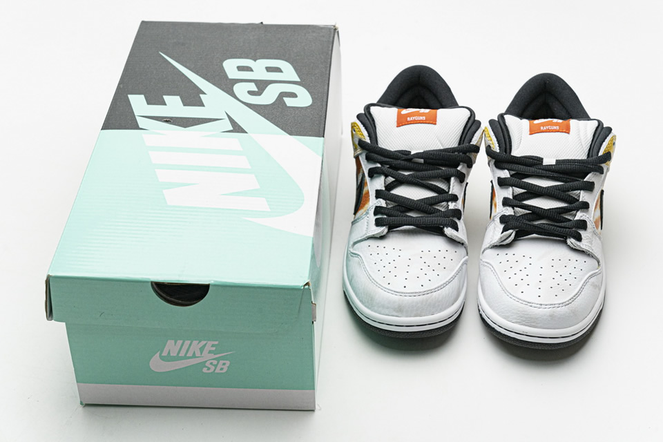 Nike Sb Dunk Low Pro Qs Tie Dye Rayguns Bq6832 101 5 - www.kickbulk.co