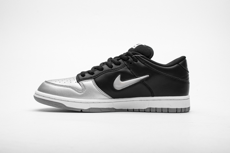 Supreme Nike Dunk Sb Low Og Metallic Silver Ck3480 001 6 - www.kickbulk.co