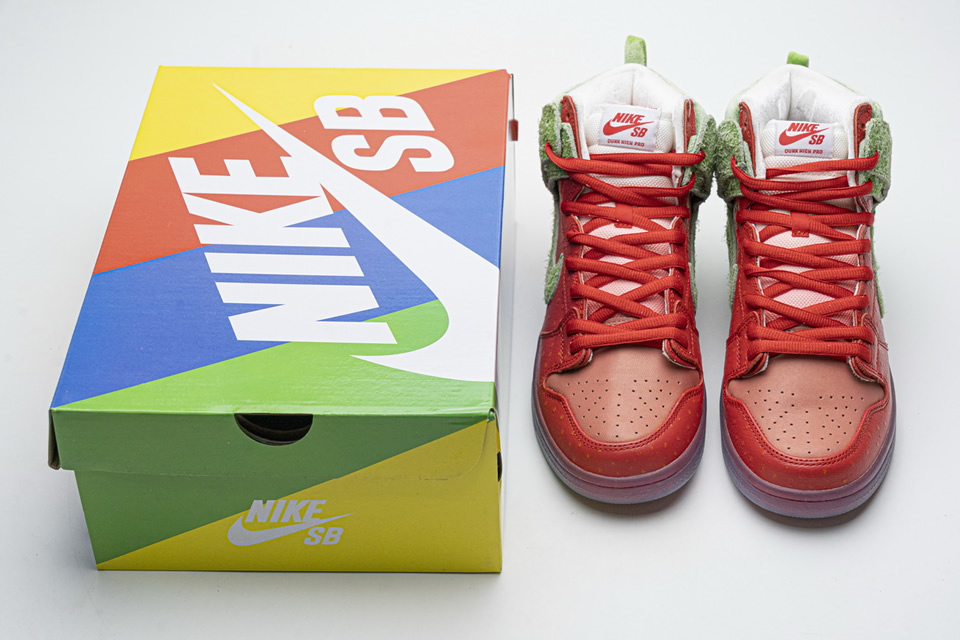 Nike Sb Dunk High Strawberry Cough Cw7093 600 4 - www.kickbulk.co