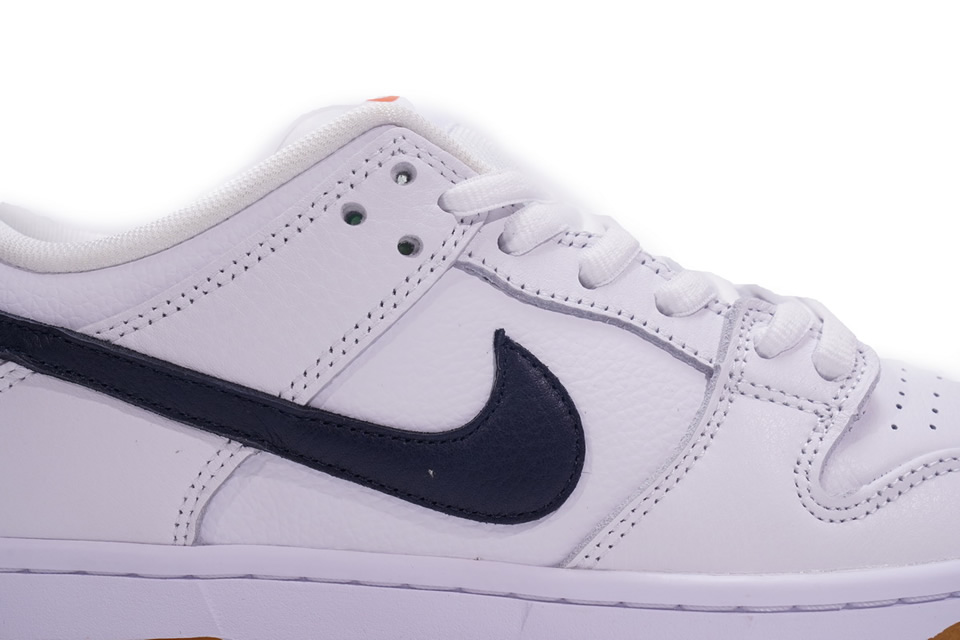 nike sb orange label white dunk low