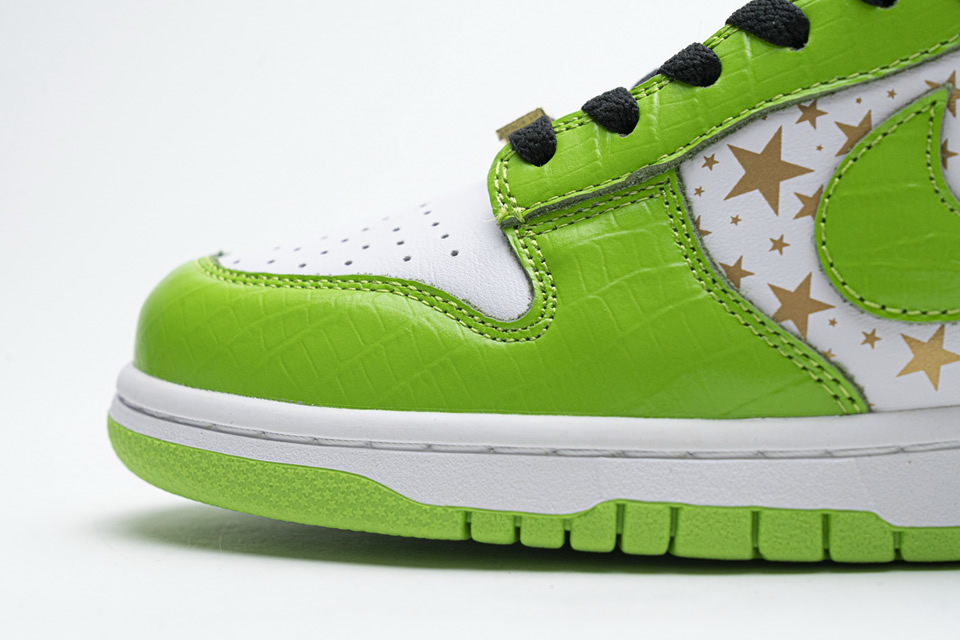 Supreme X Nike Sb Dunk Low Green Stars Dh3228 101 10 - www.kickbulk.co