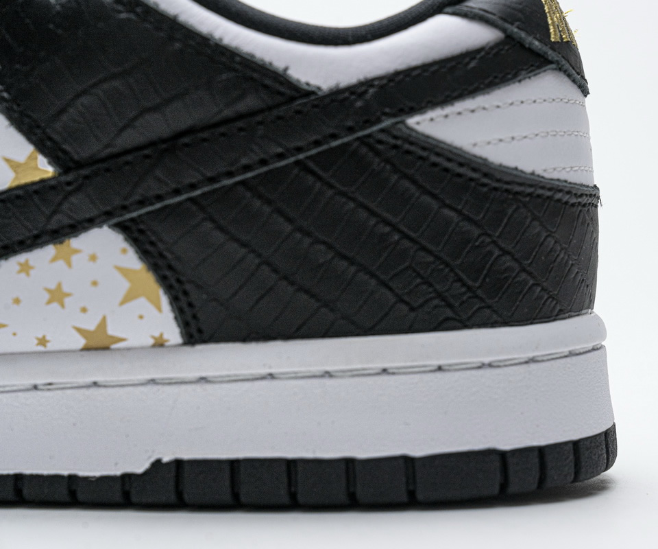 Supreme Nike Sb Dunk Low Black Stars Dh3228 102 15 - www.kickbulk.co