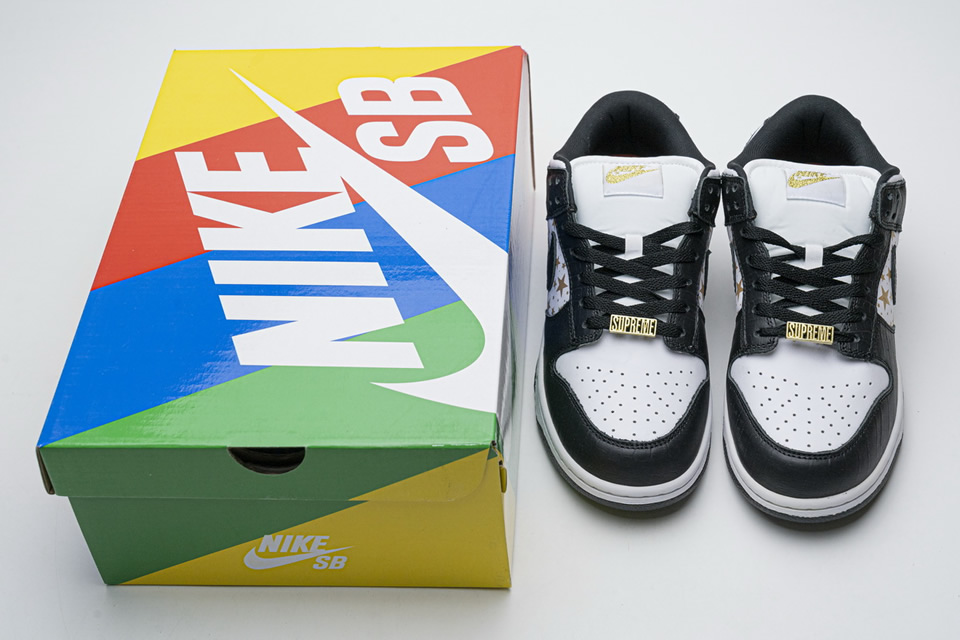 Supreme Nike Sb Dunk Low Black Stars Dh3228 102 5 - www.kickbulk.co