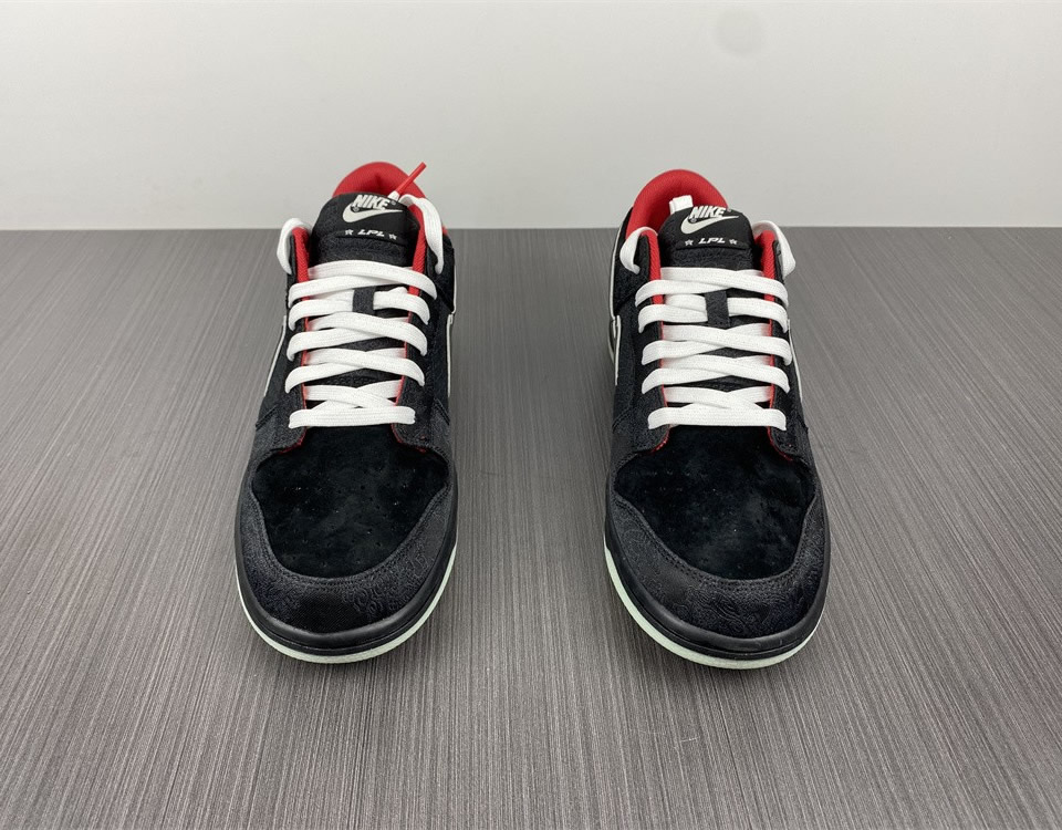 Lpl Nike Sb Dunk Low League Of Legends Do2327 011 4 - www.kickbulk.co