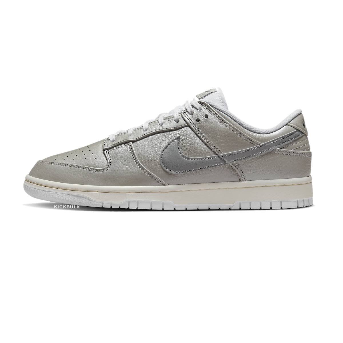 Nike Dunk Low Se Metallic Silver Dx3197 095 1 - www.kickbulk.co