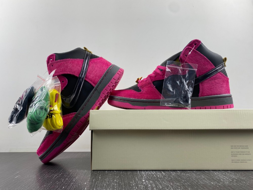 Run The Jewels Dunk High Sb 4 20 Dx4356 600 12 - www.kickbulk.co