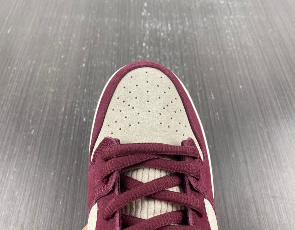 Skate Like A Girl Dunk Low Sb Dx4589 600 21 - www.kickbulk.co