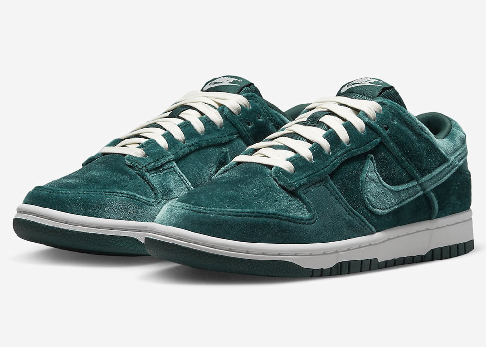 Nike Dunk Low Green Velvet Wmns Dz5224 300 3 - www.kickbulk.co