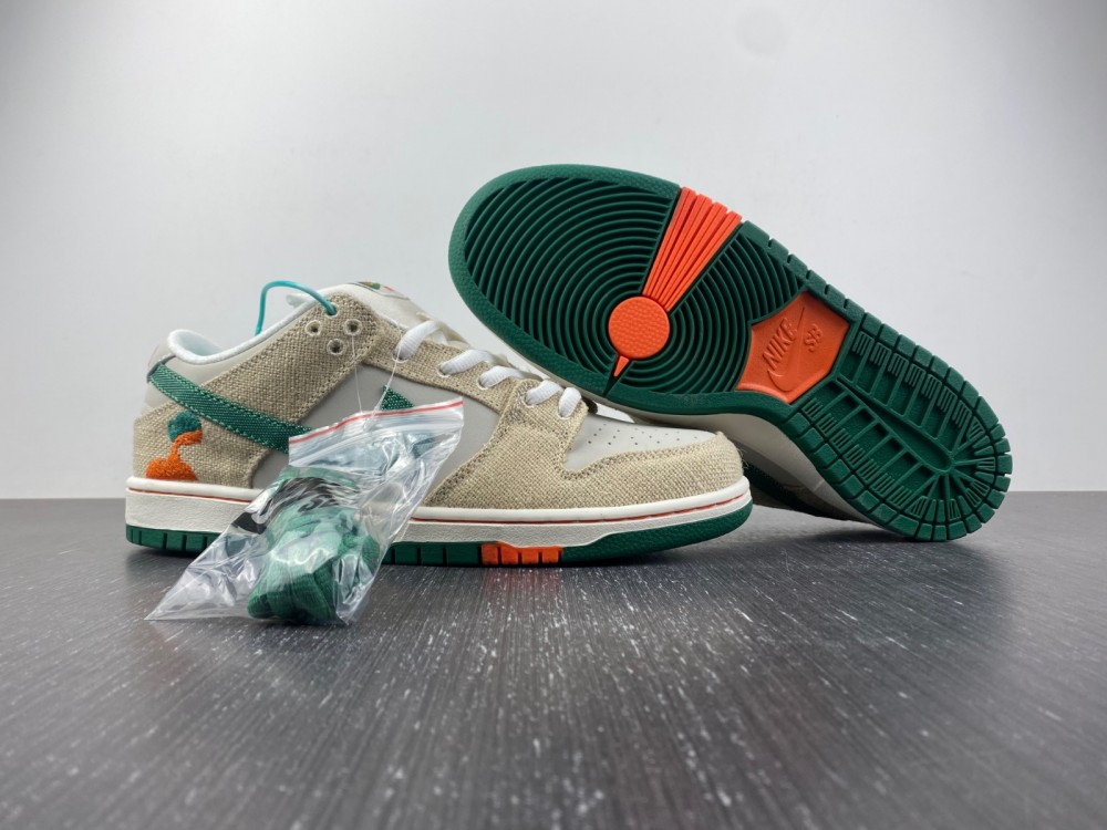 JARRITOS pants NIKE DUNK LOW SB FD0860 001 3