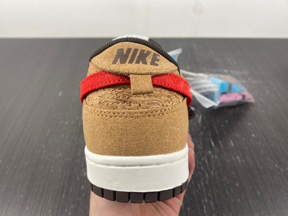 Clot Dunk Low Sp Cork Fn0317 121 16 - www.kickbulk.co