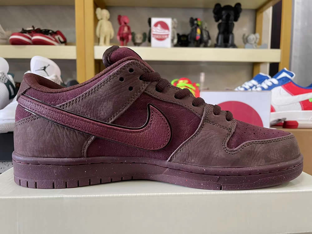 Nike Dunk Low Premium Sb City Of Love Collection Burgundy Crush Fn0619 600 10 - www.kickbulk.co