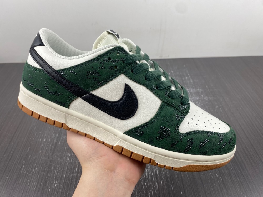 Nike Dunk Low Green Snake Wmns Fq8893 397 10 - www.kickbulk.co