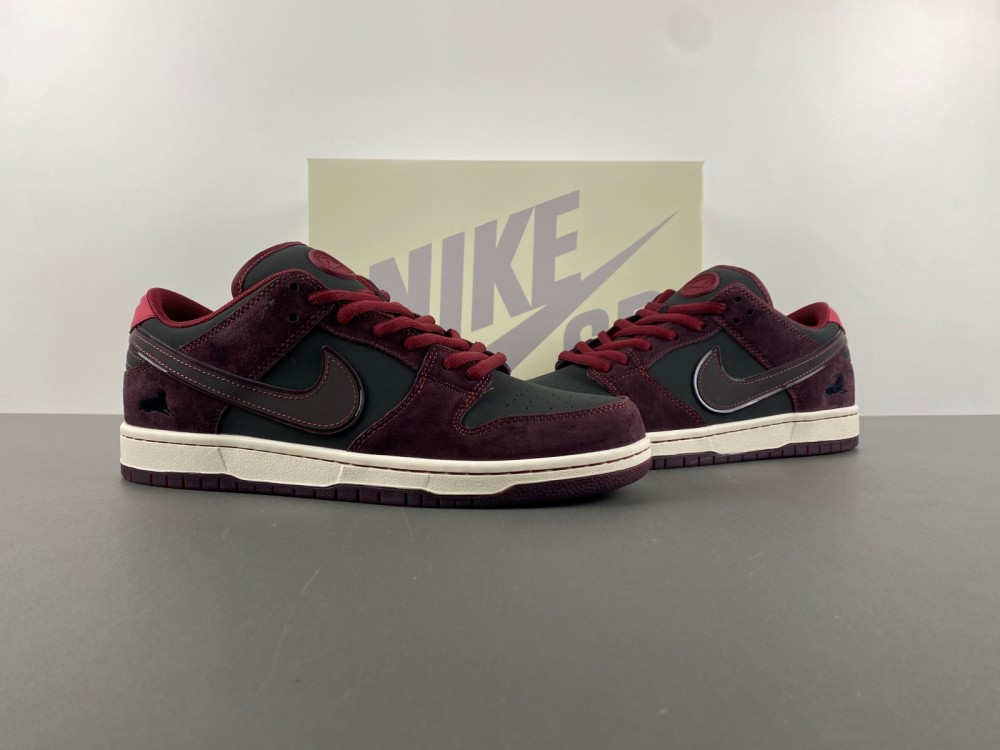 Riot Skateshop Dunk Low Sb Mahogany Dark Beetroot Fz1289 200 7 - www.kickbulk.co