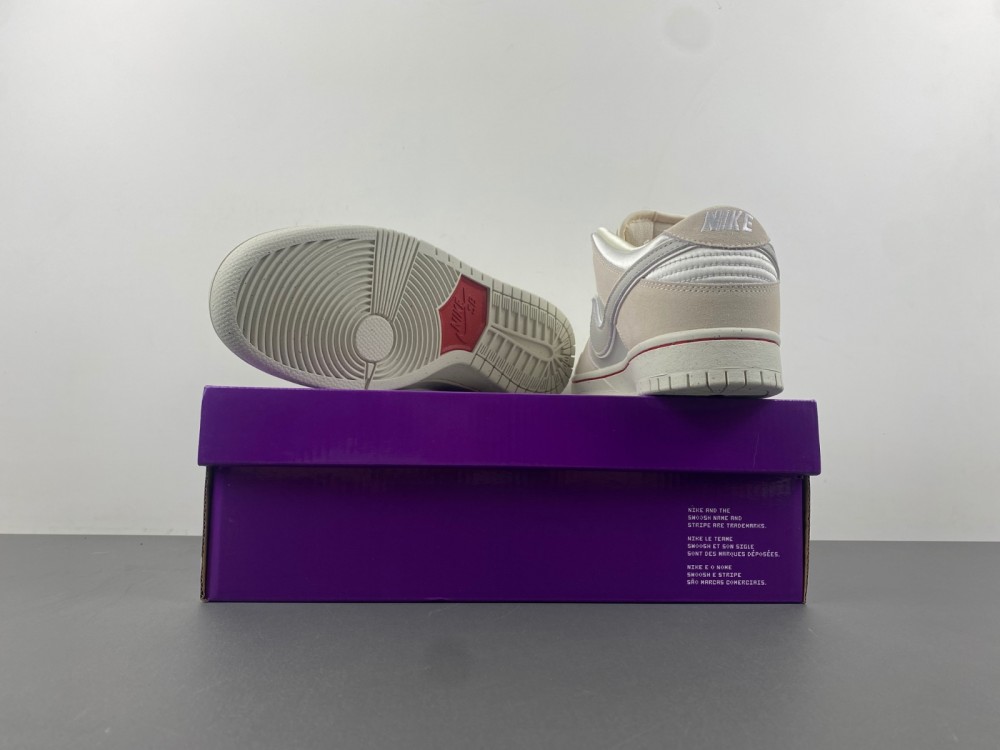 Nike Dunk Low Premium Sb City Of Love Collection Light Bone Fz5654 100 15 - www.kickbulk.co